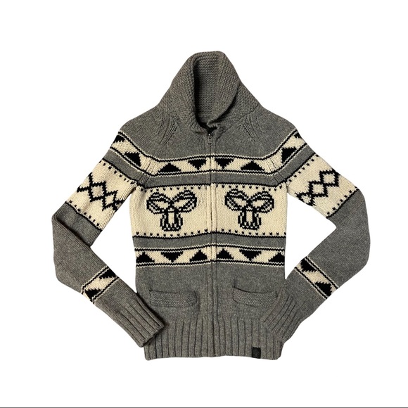 ARITZIA TNA Sea to Sky Cowichan Grey 100% Lambs Wool Sweater Women’s Size XS - Picture 4 of 14